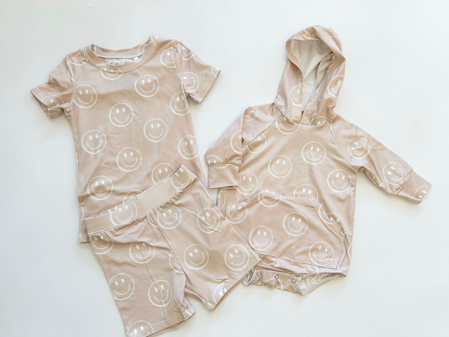 Smiley Comfort Hooded Bubble