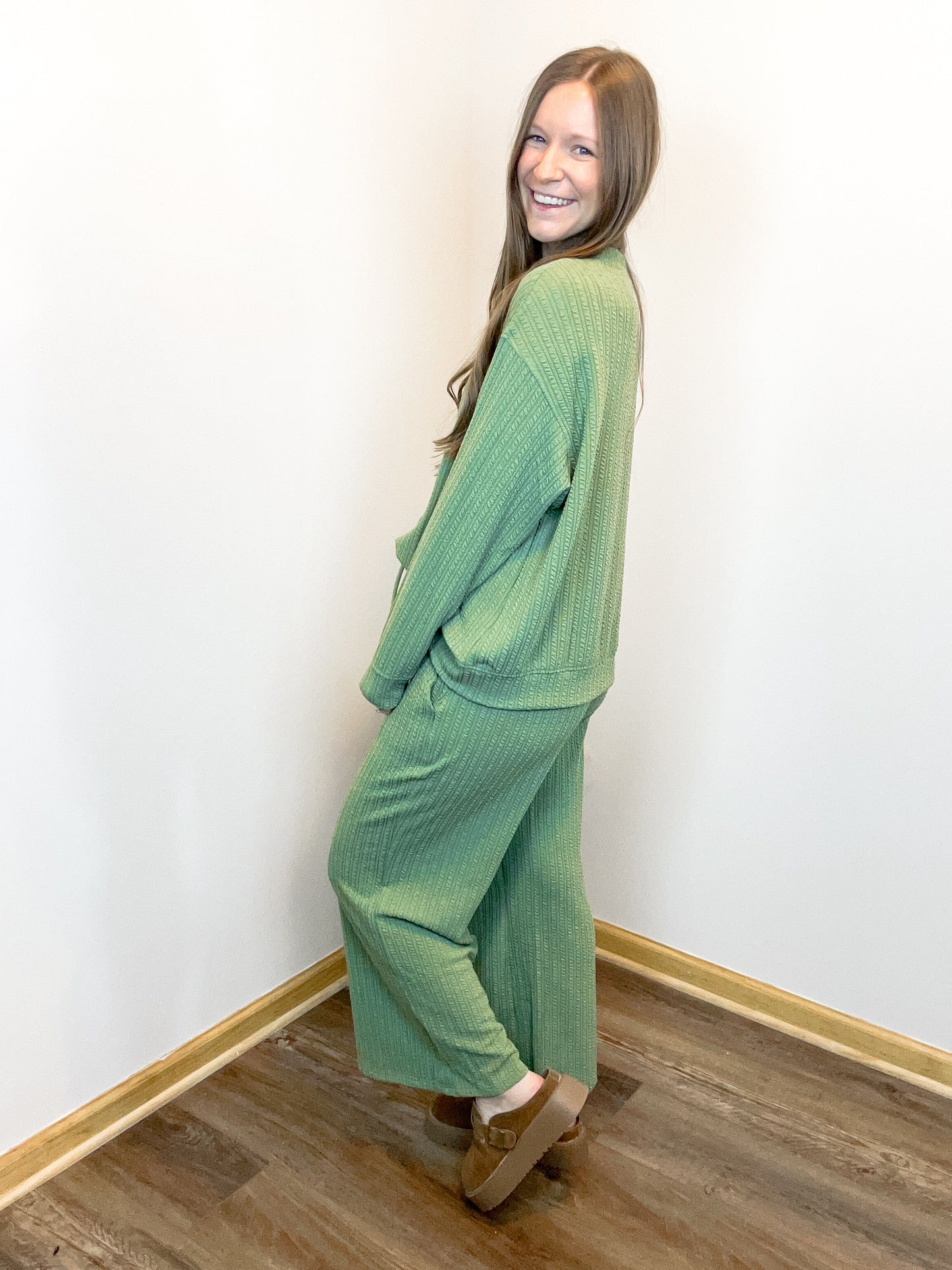 Delta Waffle Textured Long Sleeve | Olive