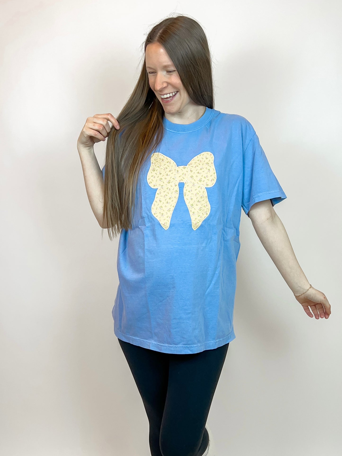 Quilted Bow Comfort Colors Tee