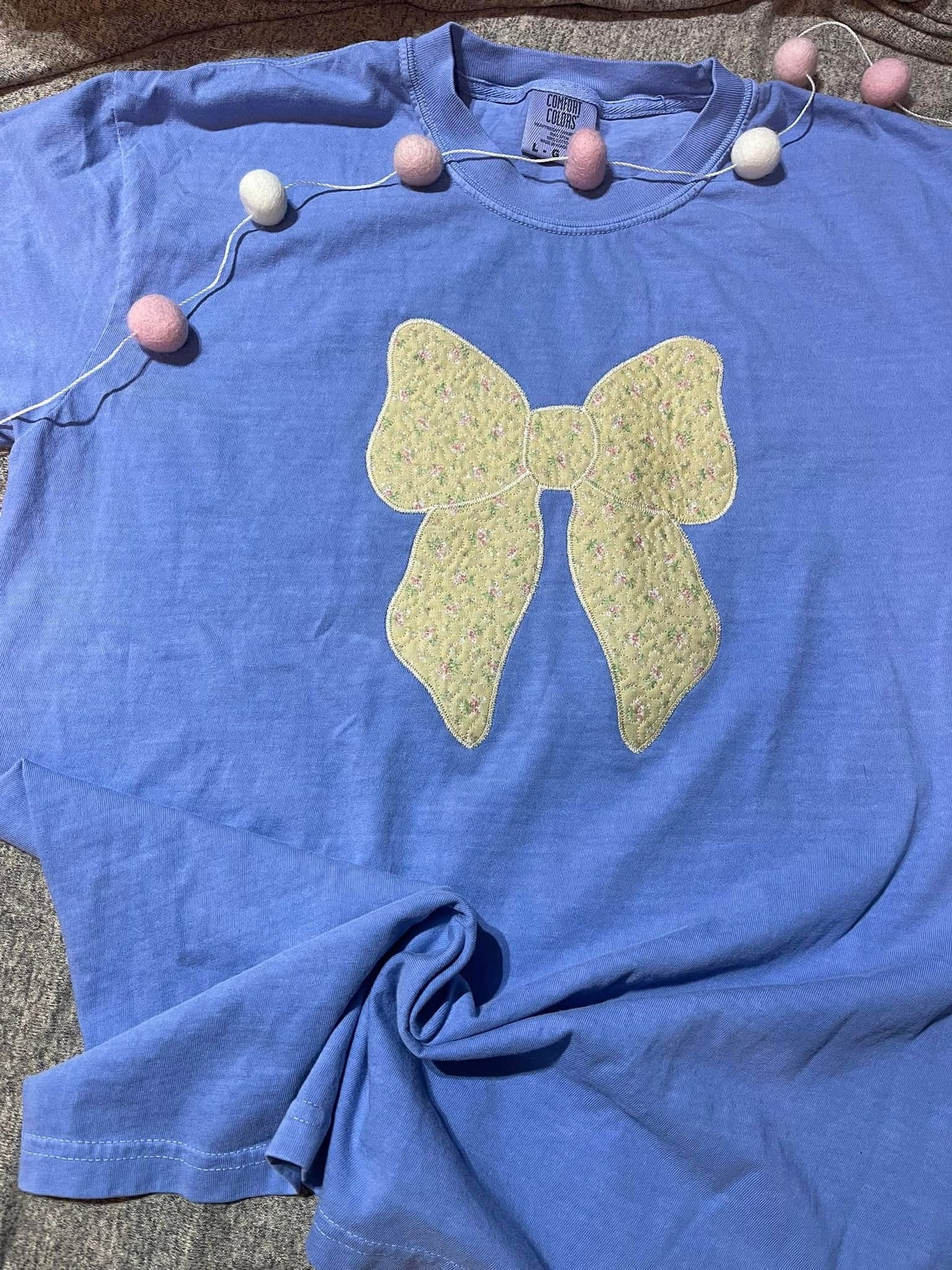 Quilted Bow Comfort Colors Tee