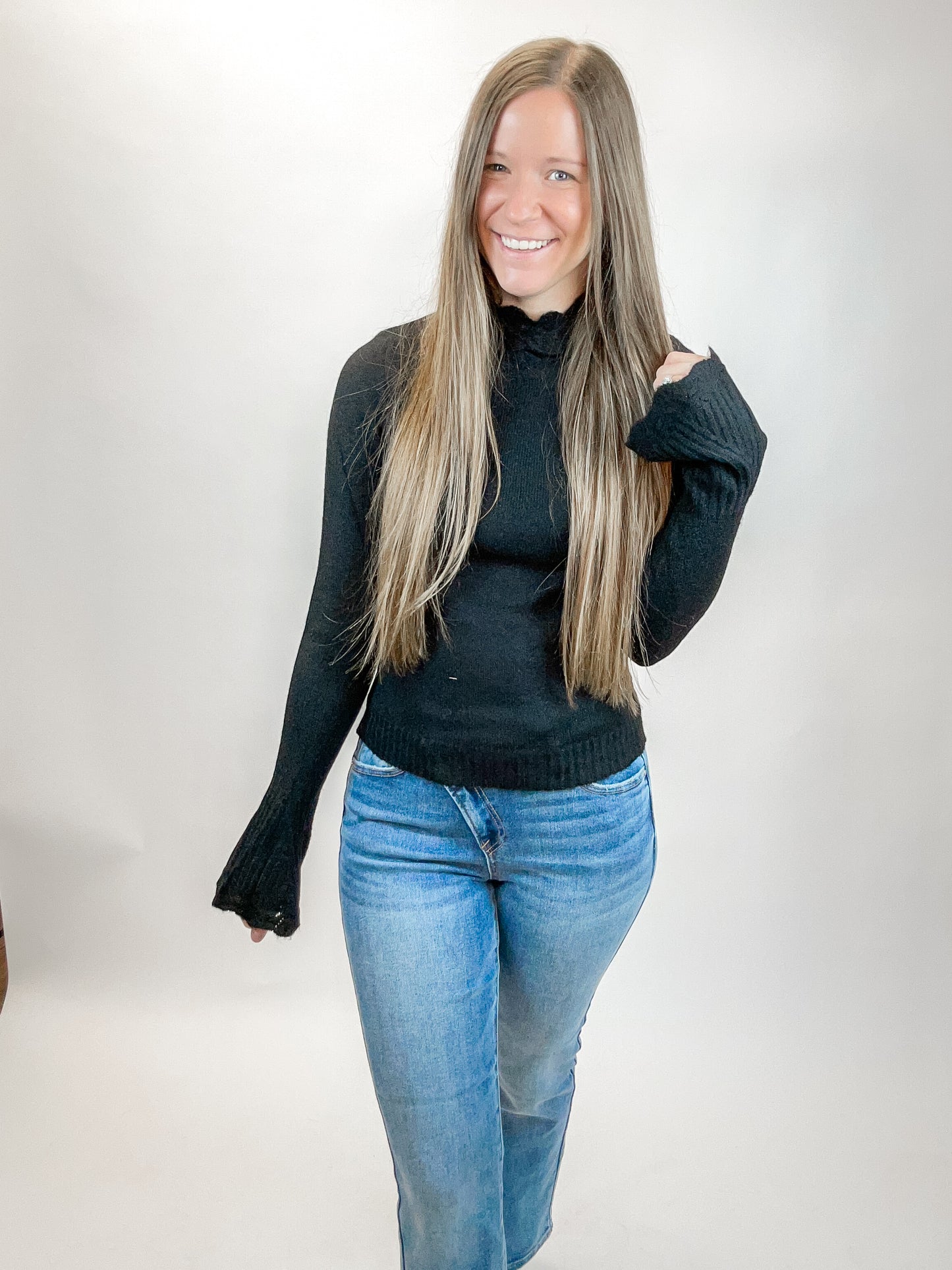 Mia Bell Sleeve Sweater | Black