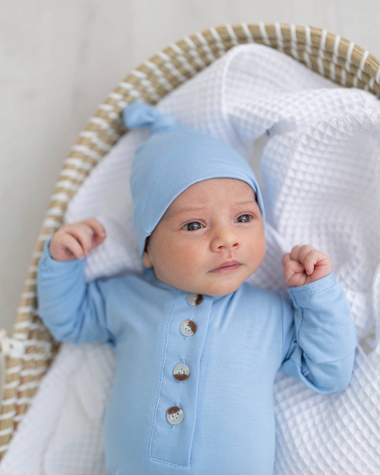 Knotted Baby Gown and Hat Set | Baby Blue