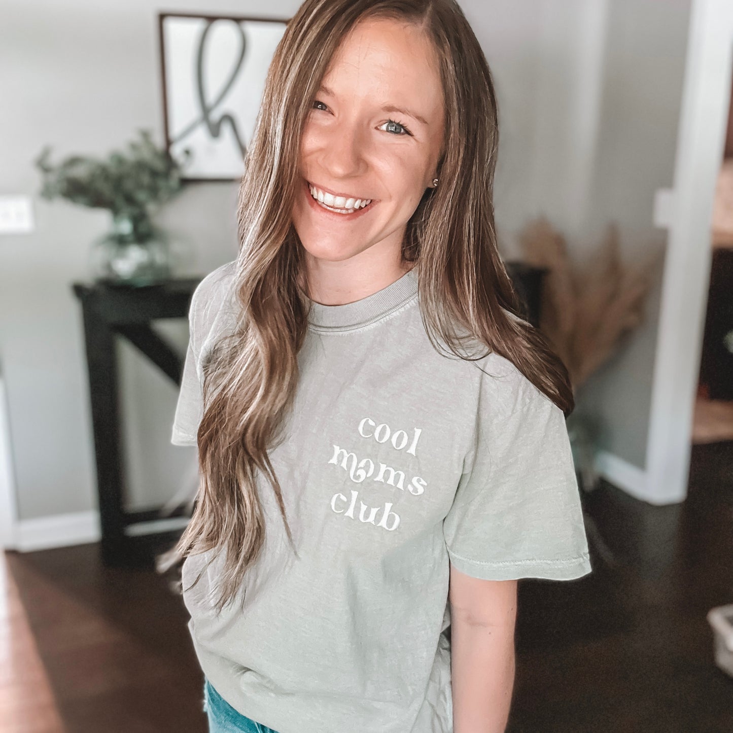 Cool Moms Club tee