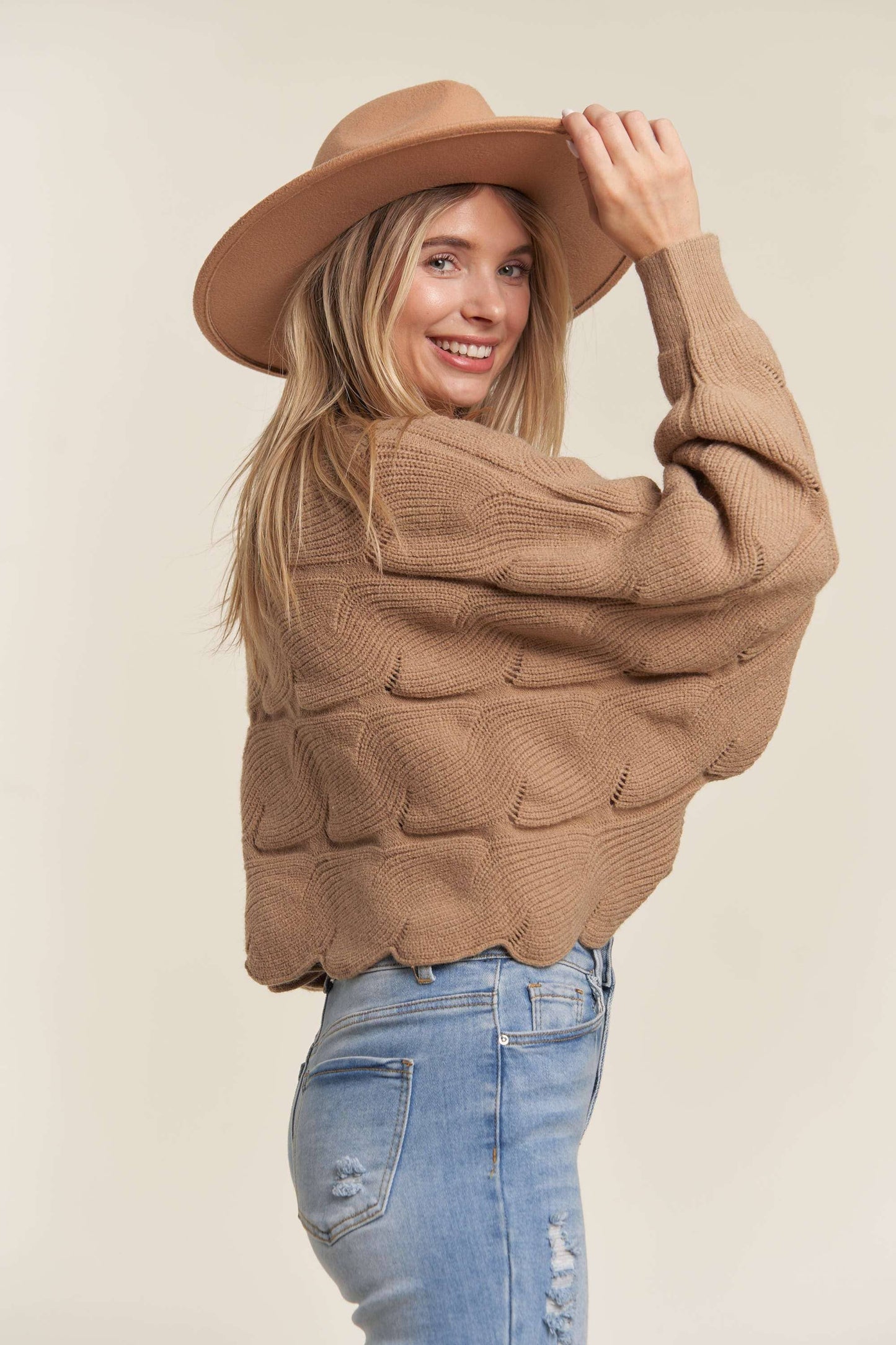 Tallie Scallop Hem Sweater | Khaki