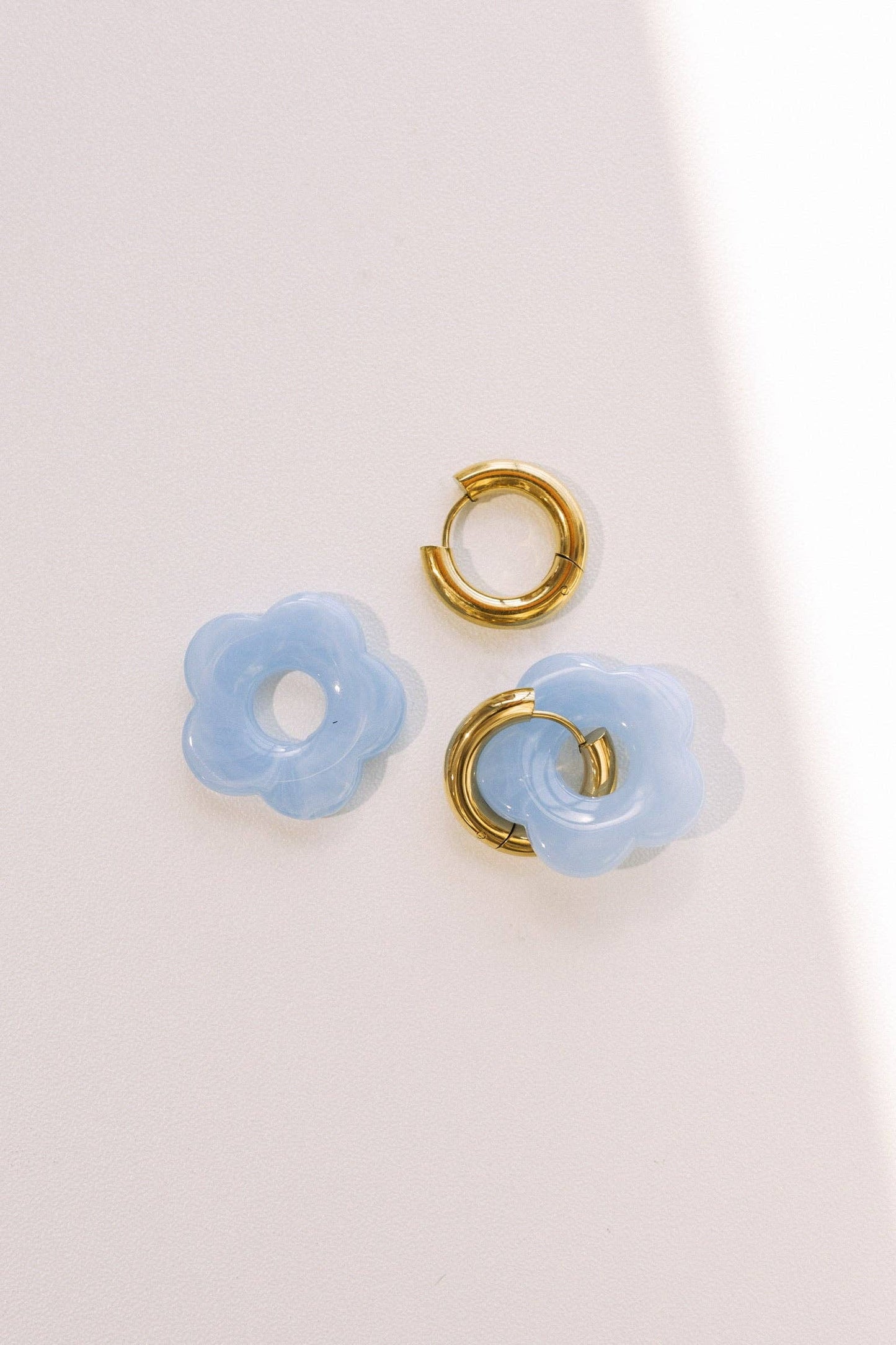Color Me Daisy Hoop Earrings | TURQUOISE