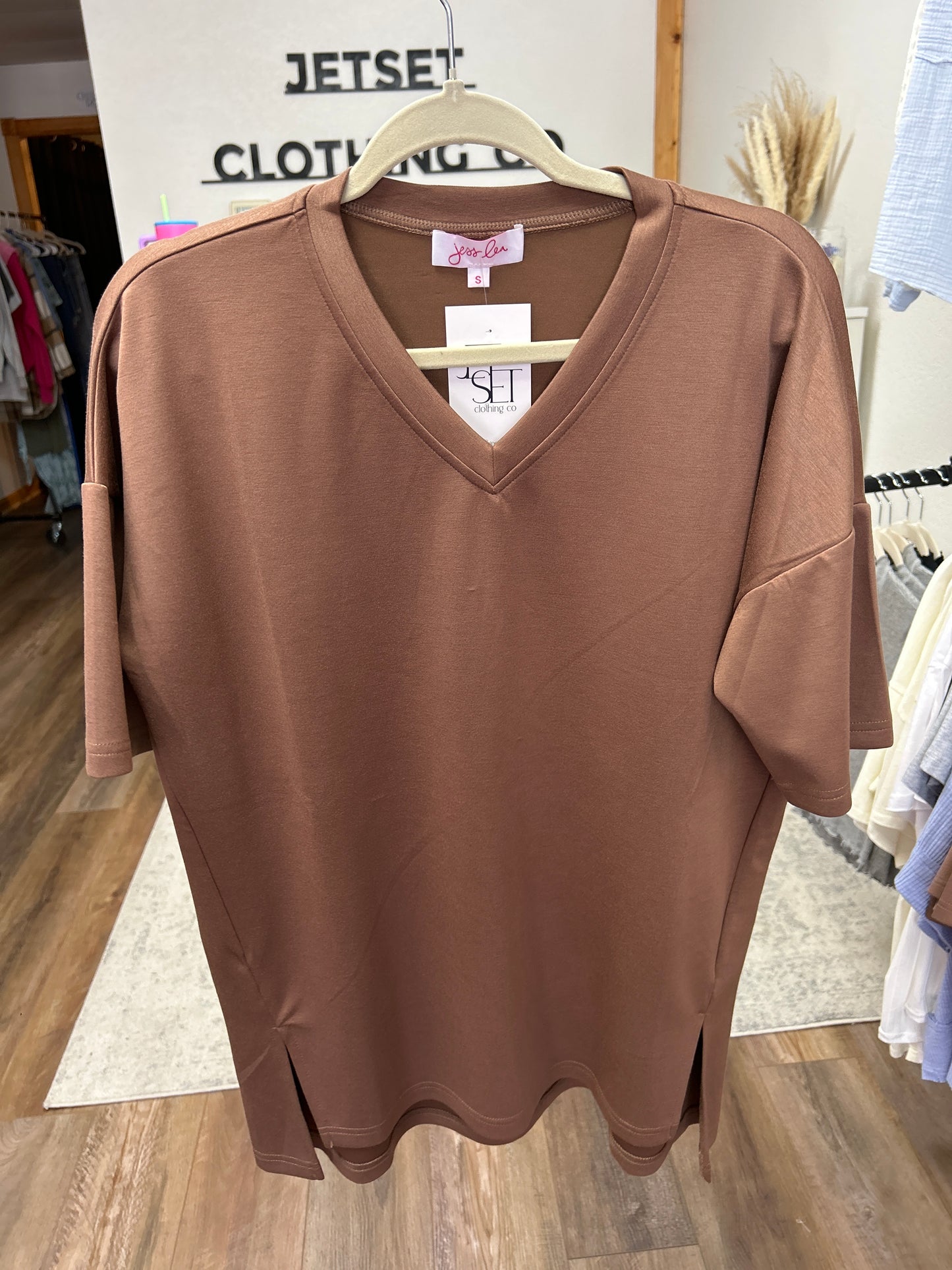 Cody Luxe Tee | Mocha
