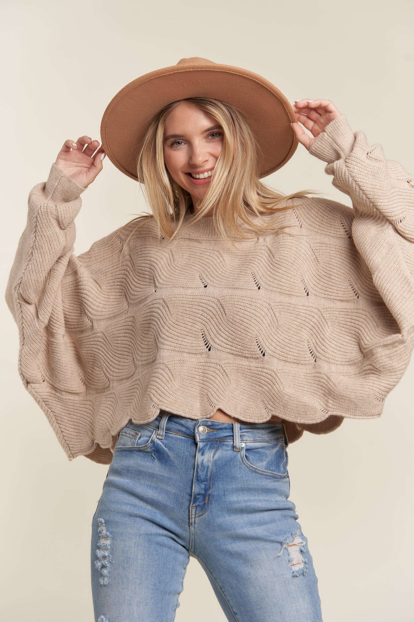 Tallie Scallop Hem Sweater | Khaki