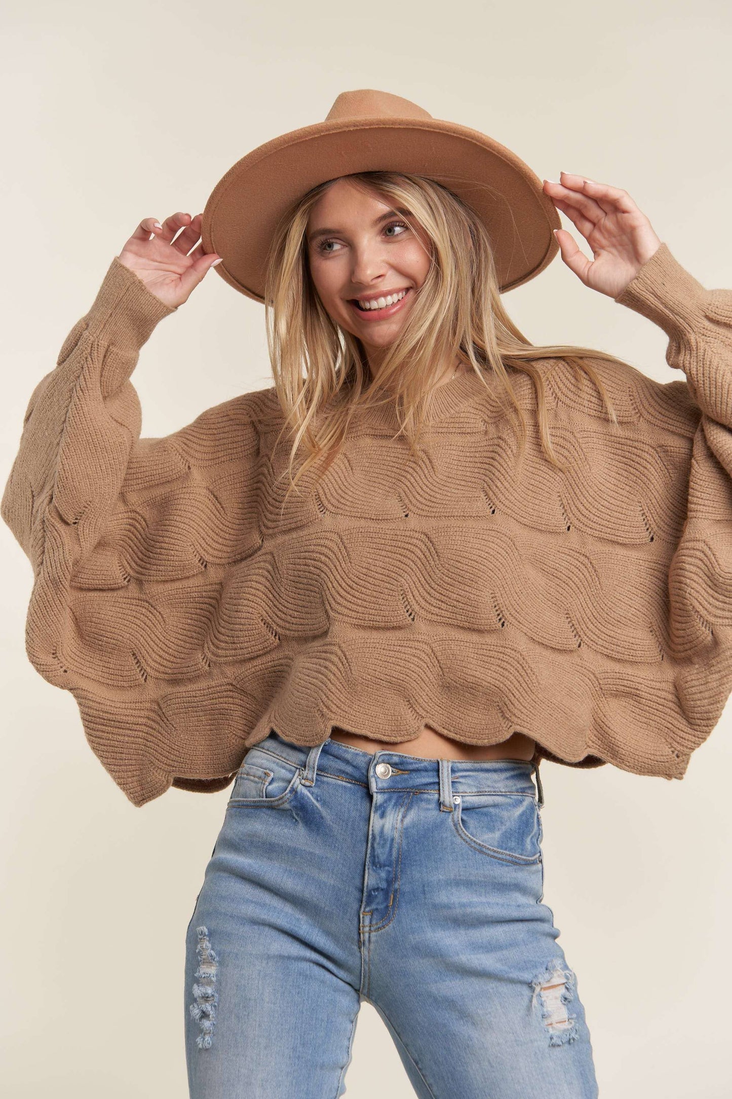 Tallie Scallop Hem Sweater | Khaki