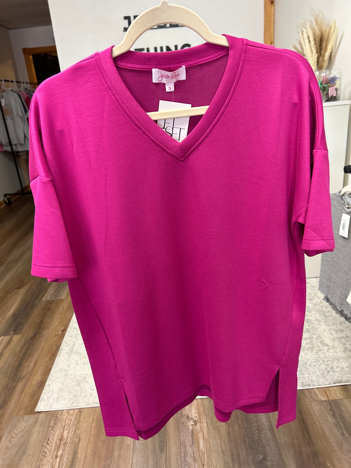 Cody Luxe Tee | Magenta