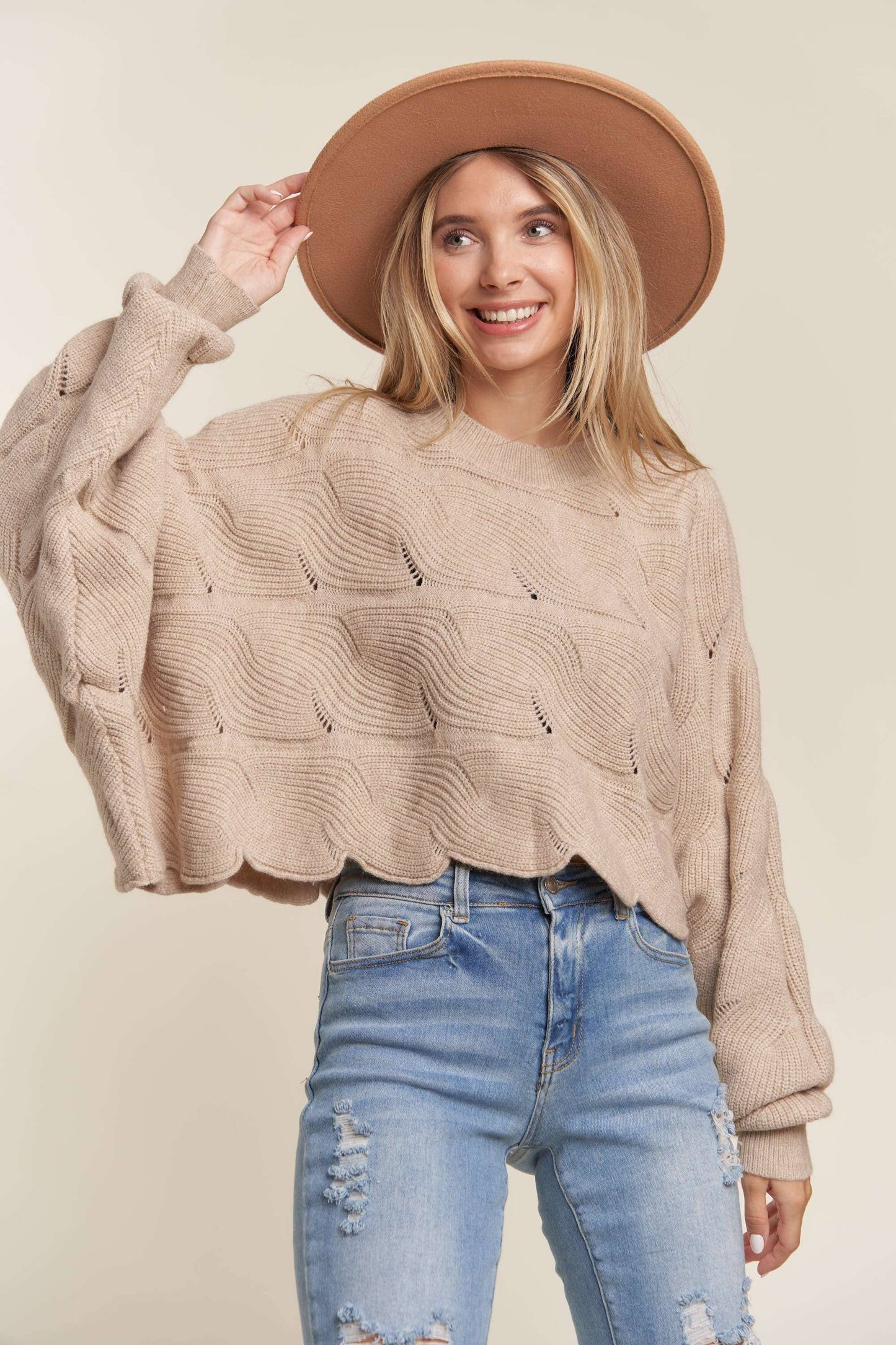 Tallie Scallop Hem Sweater | Khaki