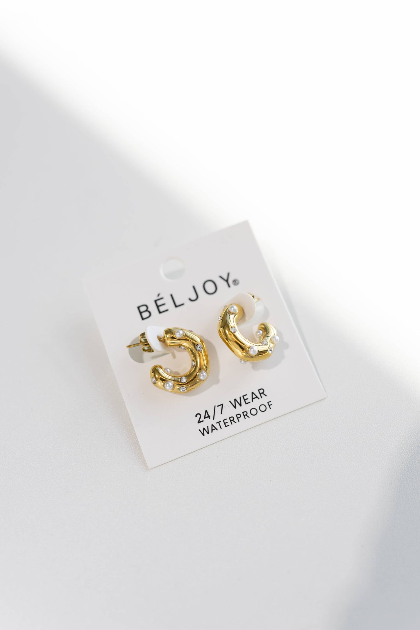 Ebby Hoop Earrings | PEARL