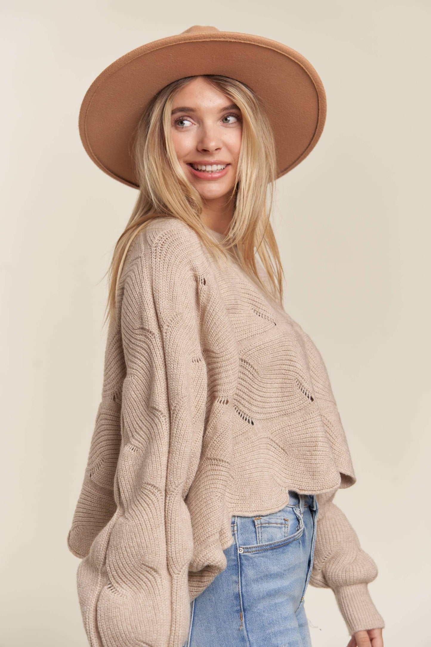 Tallie Scallop Hem Sweater | Khaki